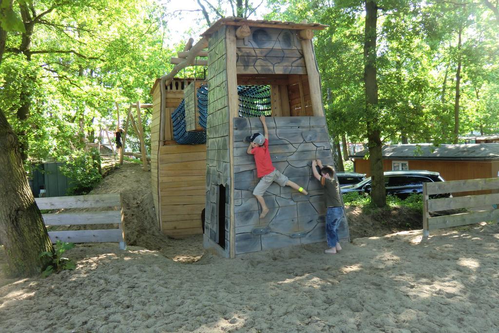 Ferien-& Erlebnispark Ploetzky Schonebeck  Luaran gambar